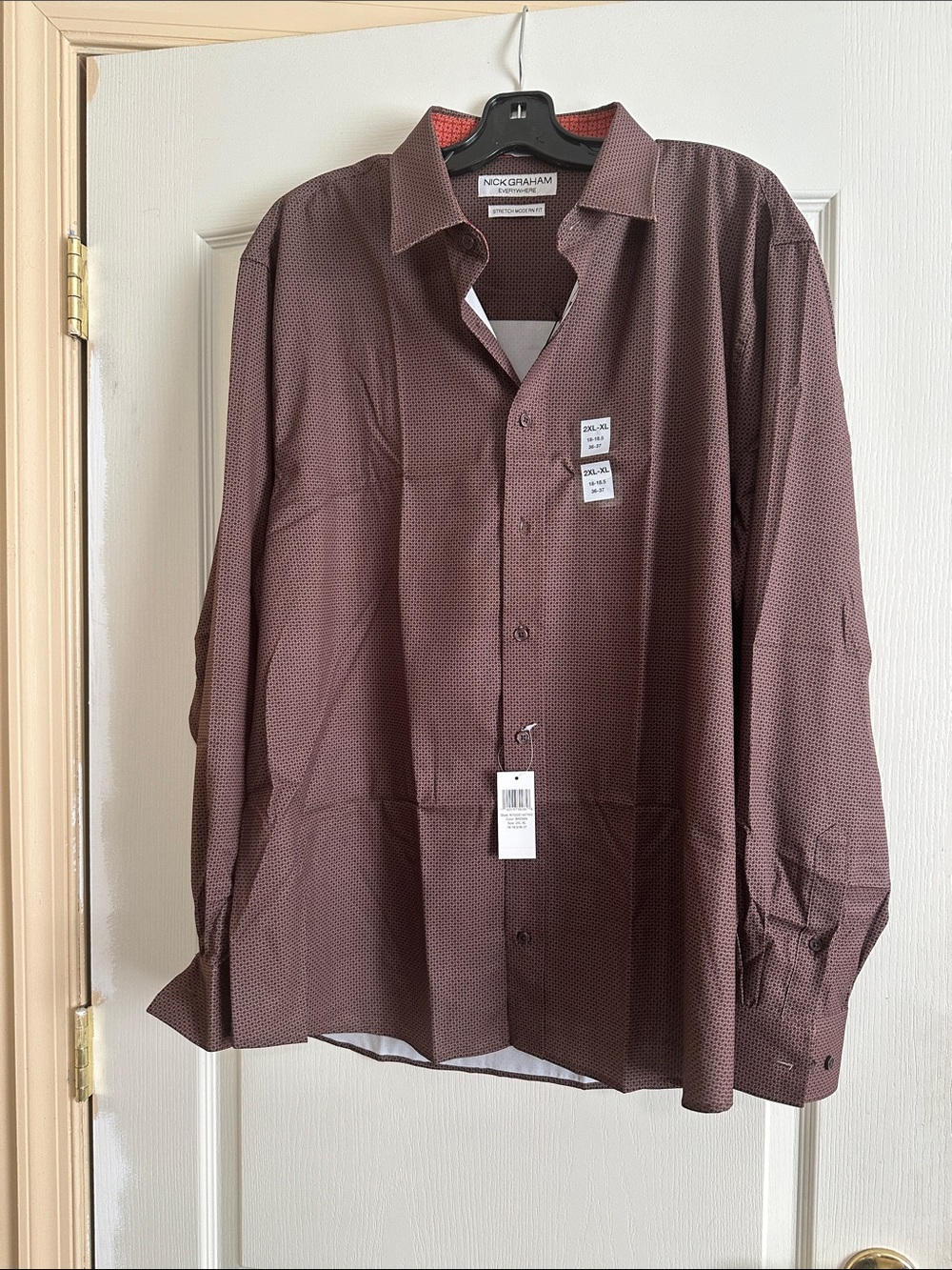 2XL.  Men's Brown Patterned Long-Sleeve button down Dress Shirt